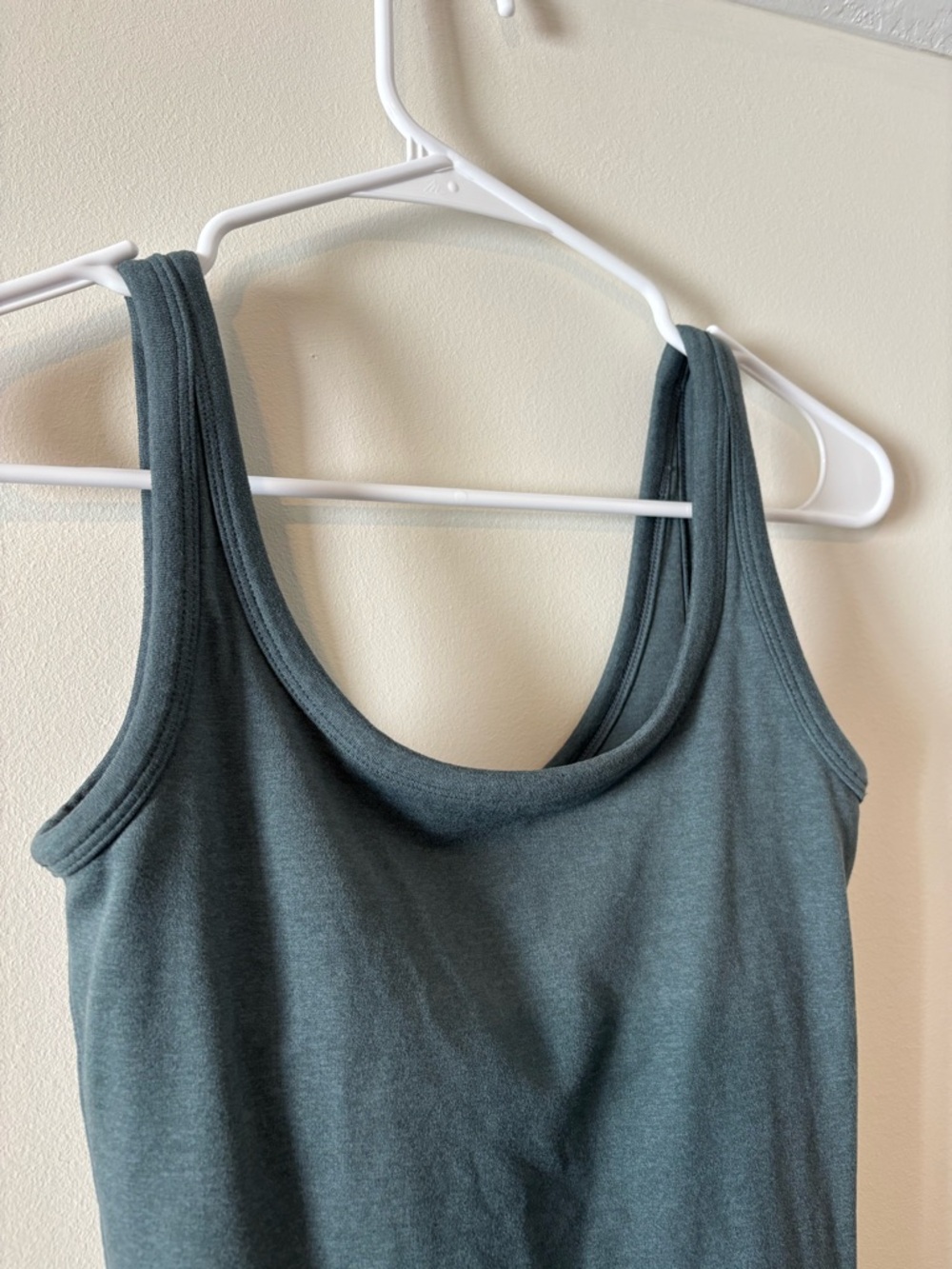 Vuori Halo Essential Dress Lake Heather Size XS Bodycon - Picture 4 of 11